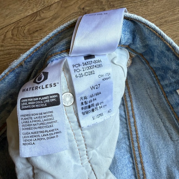 Denim High-Waisted Women Shorts 501 Levi’s 27 - Picture 5 of 6